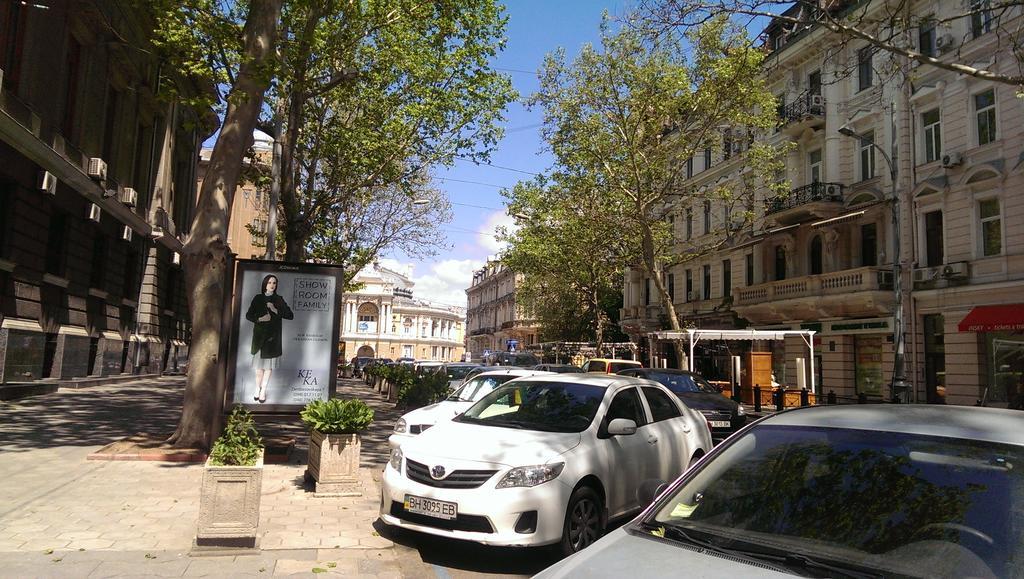 Best Apartments On St. Rishelievskaya 7 Odesa Exterior foto